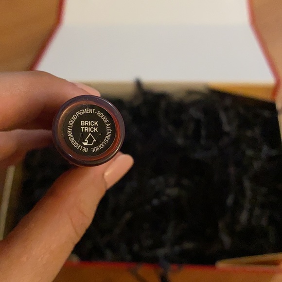 ❣️sold❣️ Smashbox lipstick - Picture 2 of 2